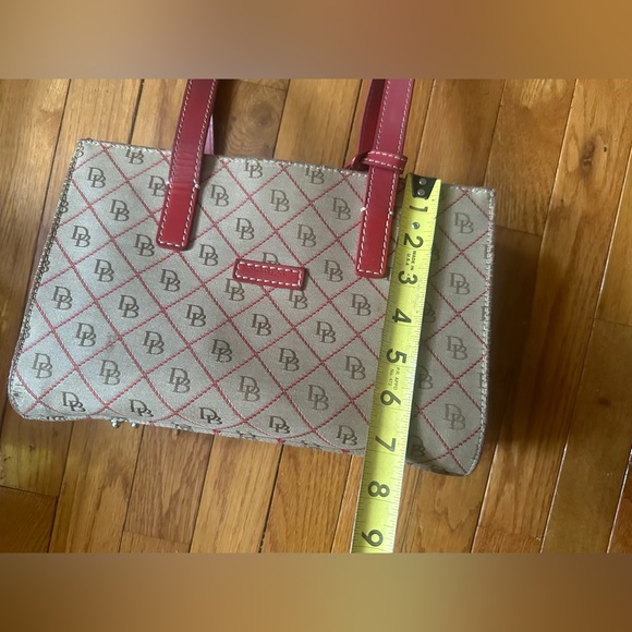 Dooney & Bourke Shoulder Bag Purse Monogram Canvas  W/Leather Trim Handbag - Picture 4 of 11